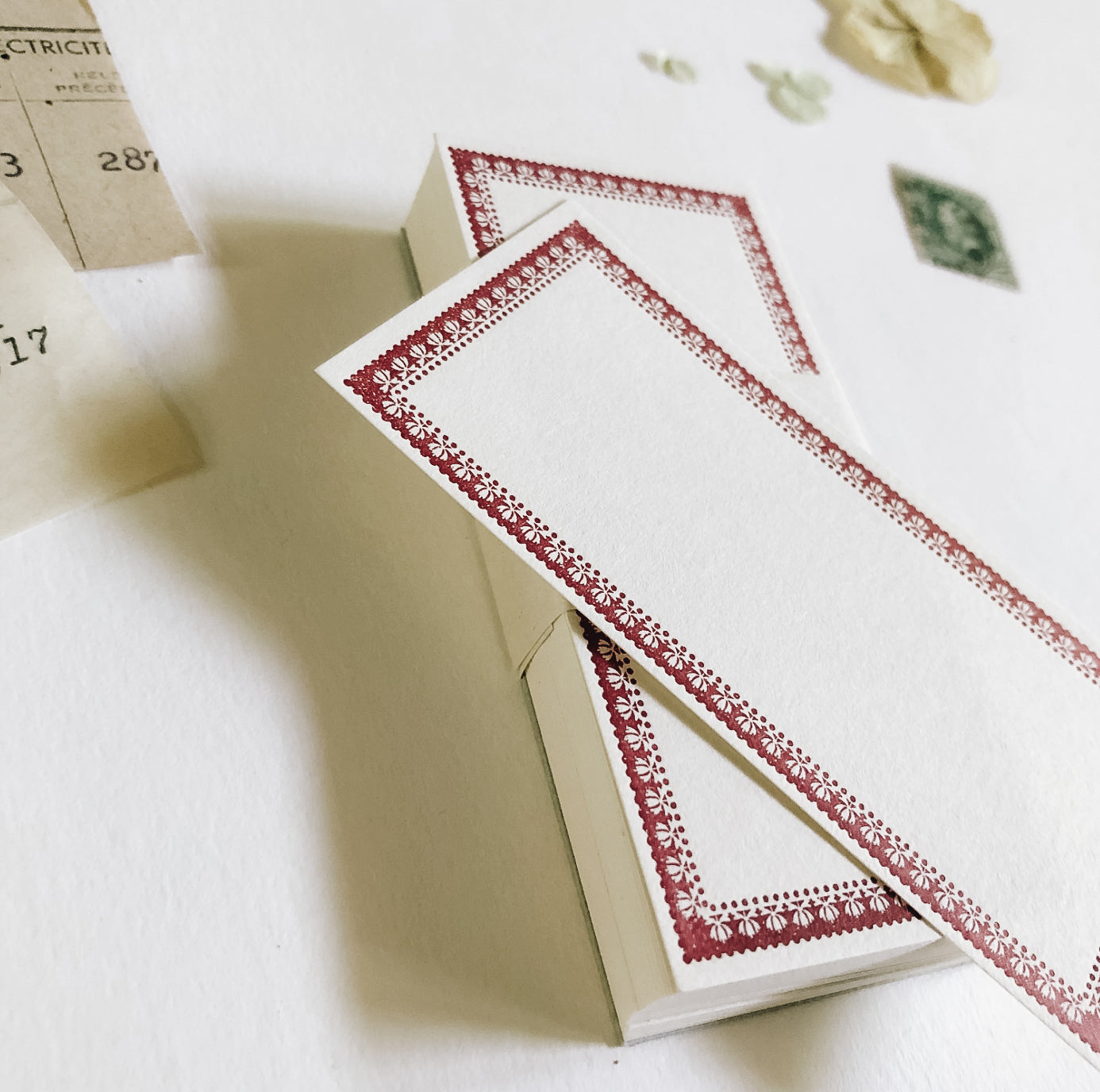 Nico Neco x Oeda Vintage Style Letterpress Notecard: Classic Red - Smidapaper Ikigai Shop