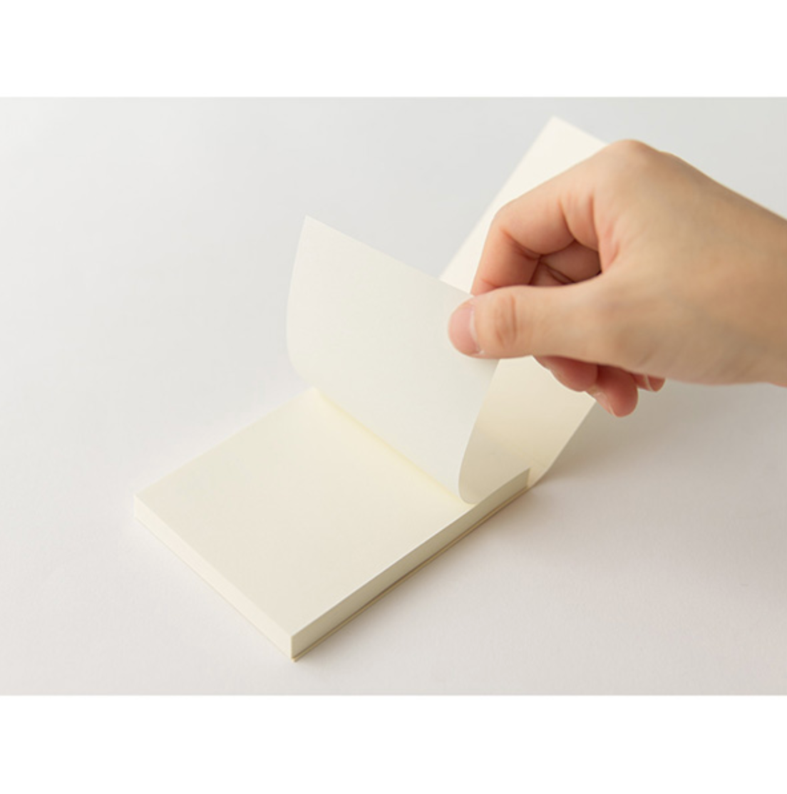 MD Sticky Memo Pad A7 | Blank - Smidapaper Ikigai Shop