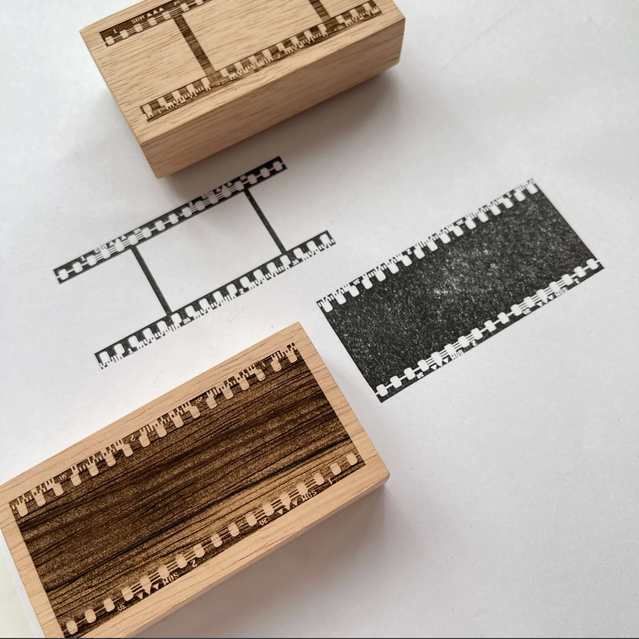 35mm Film Wooden Stamp (3 types) - Smidapaper Ikigai Shop