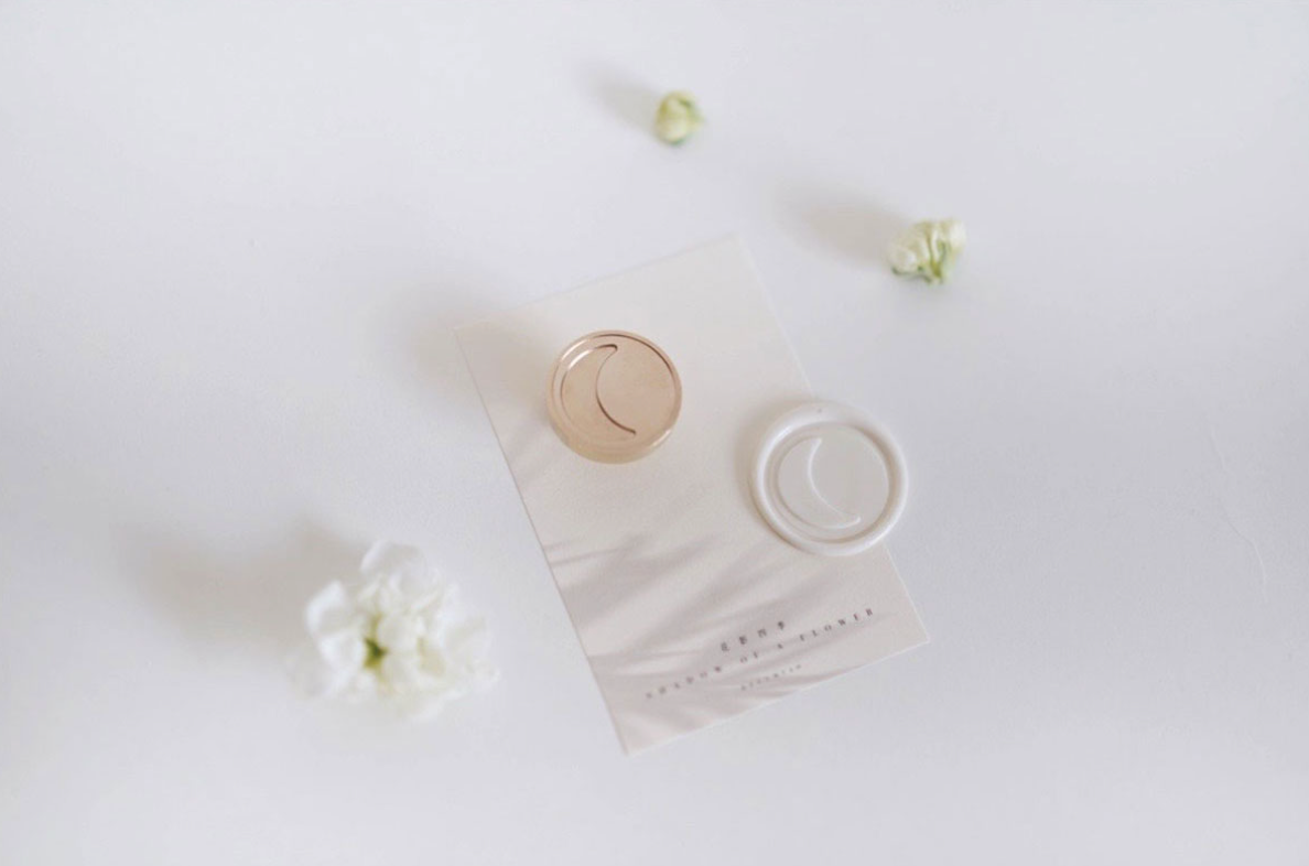 Heeymiao Wax Seal: Crescent Moon