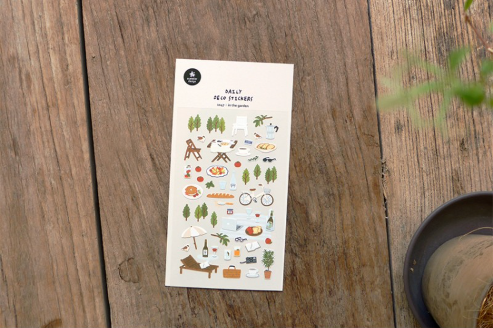Suatelier In the Garden Stickers