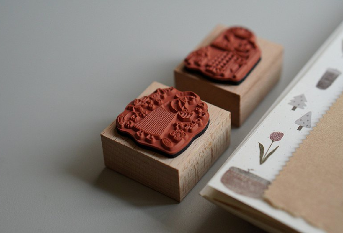 Ivy Snow Book Reading Rubber Stamp