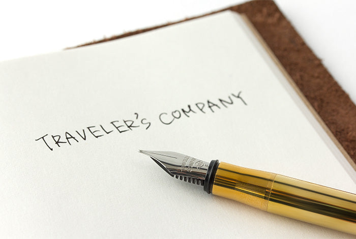 Traveler's Company TN Brass Fountain Pen - Smidapaper Ikigai Shop